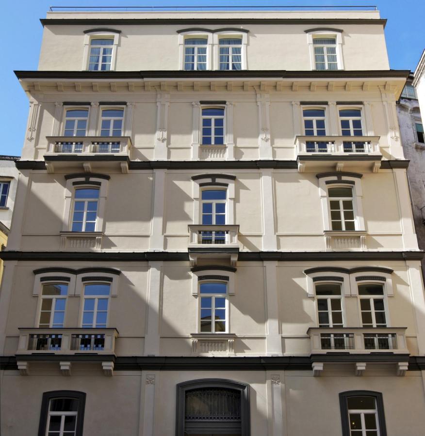 Albergo Palazzo Decumani Naples Exterior photo